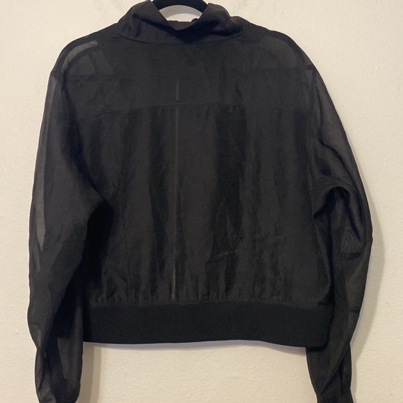 Good American Black Sheer Crop bomber jacket - Picture 4 of 10